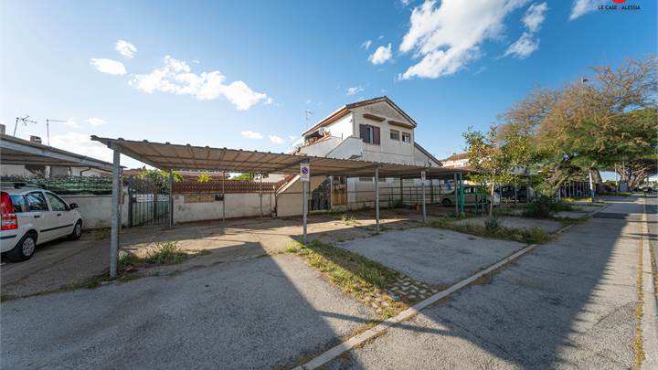 Appartamento ingresso indipendete